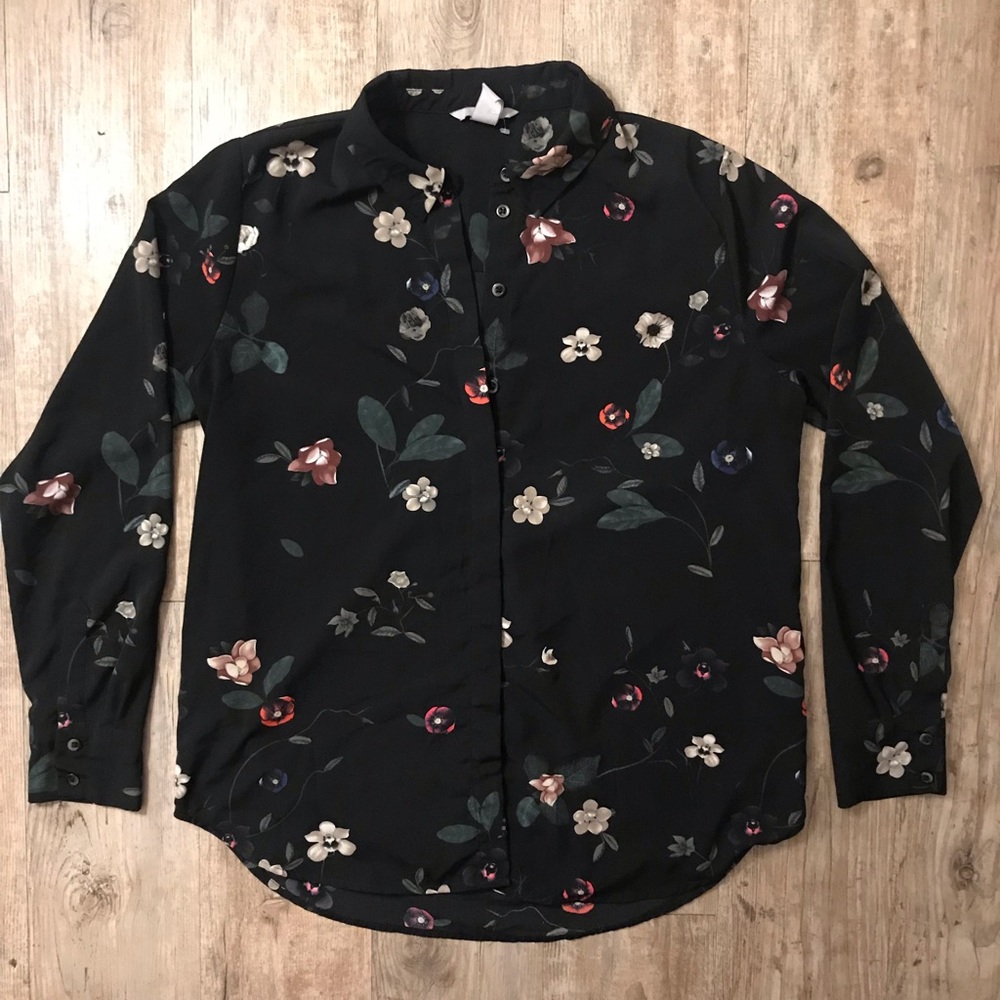 HM Black Floral Button Up Blouse